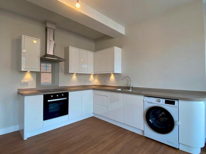 1 Bedroom Flat To Rent In East Reach, Taunton, TA1