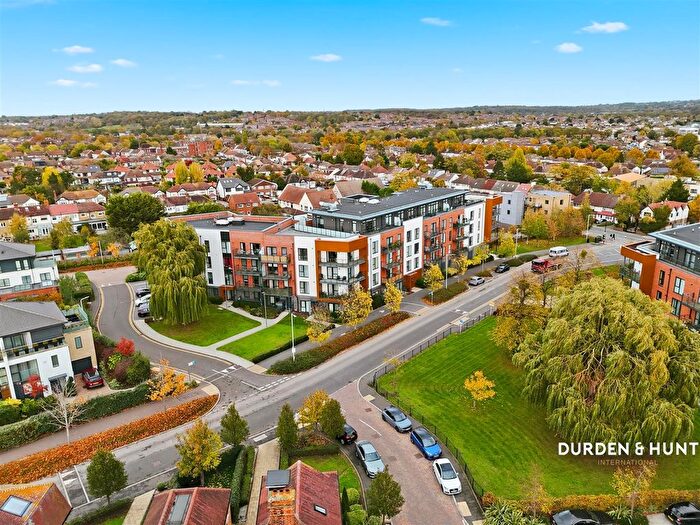 1 Bedroom Flat For Sale In St. Clements Avenue, Harold Wood, RM3