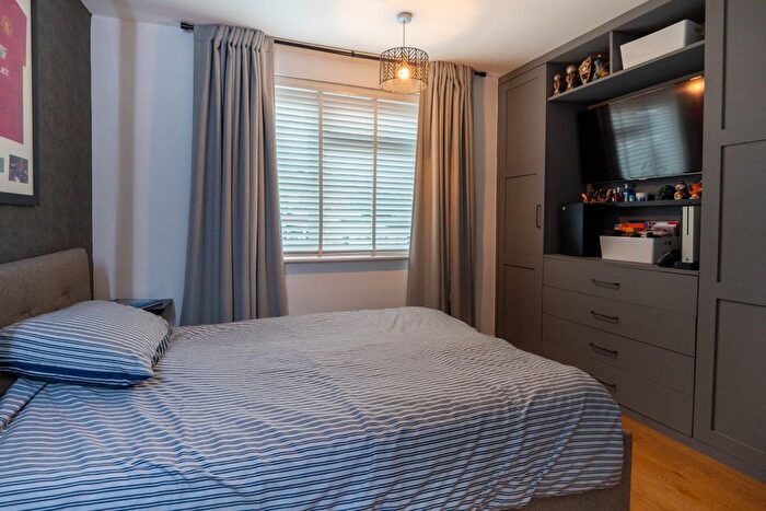 3 Bedroom Terraced House For Sale In Jubilee Avenue, Portsmouth, PO6