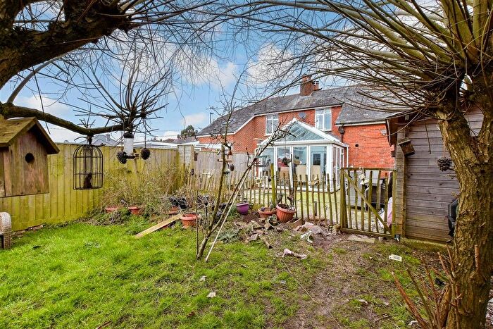 3 Bedroom Semi-Detached House For Sale In High Street, Wootton, Isle Of Wight, PO33