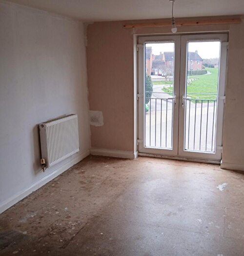 2 Bedroom Flat To Rent In Stone Close, PE33