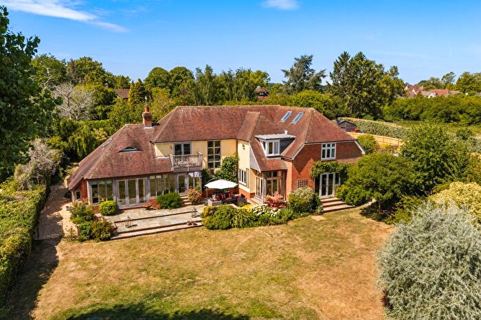 6 Bedroom Detached House For Sale In Beavers Hill, Farnham, Surrey, GU9