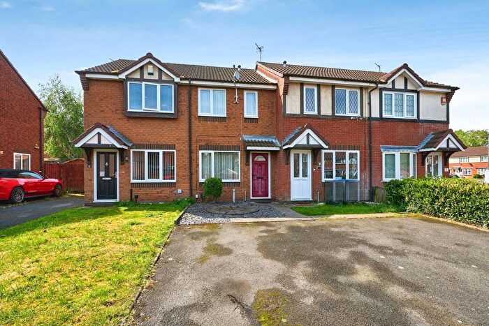 2 Bedroom Town House For Sale In Sorrel Drive, Walsall, West Midlands, WS5