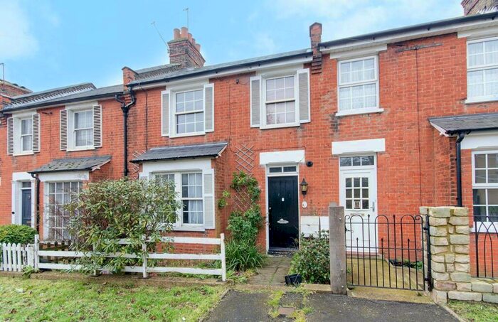 2 Bedroom Terraced House To Rent In Rickmansworth Road, Pinner, HA5