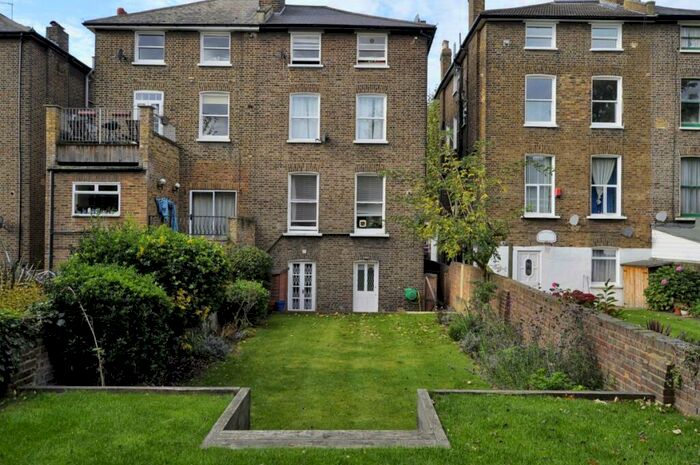 2 Bedroom Flat To Rent In Fordwych Road, West Hampstead, NW2