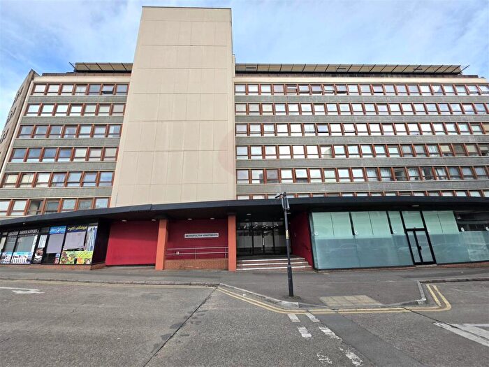 2 Bedroom Apartment To Rent In Lee Circle, City Centre, Leicester, LE1