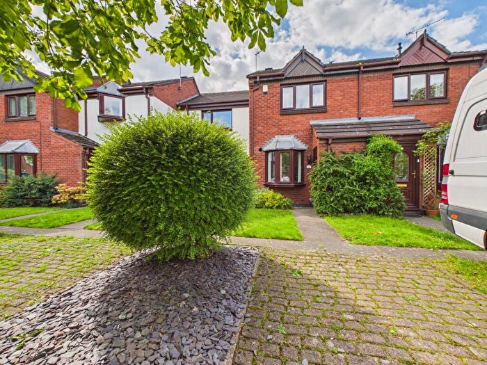 2 Bedroom Terraced House For Sale In Heathfields Close, Chester, CH2