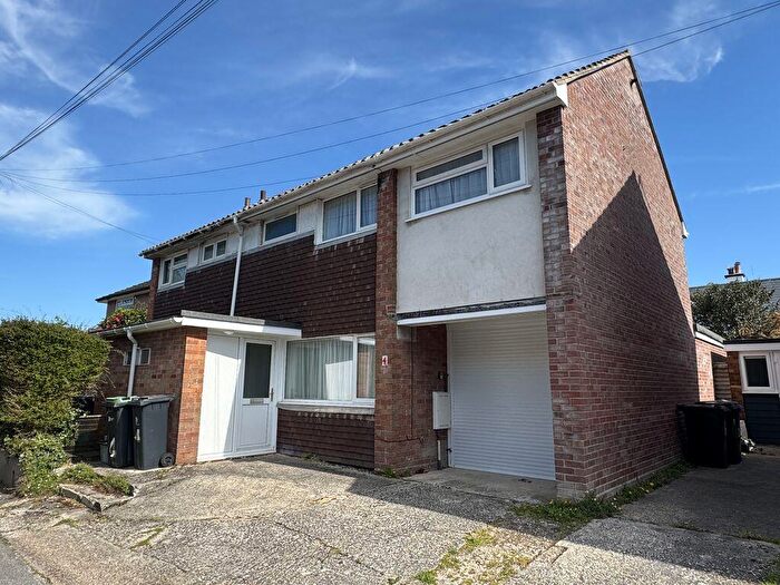 4 Bedroom Semi Detached House For Sale In Tinkers Lane, Wareham Town Centre, BH20
