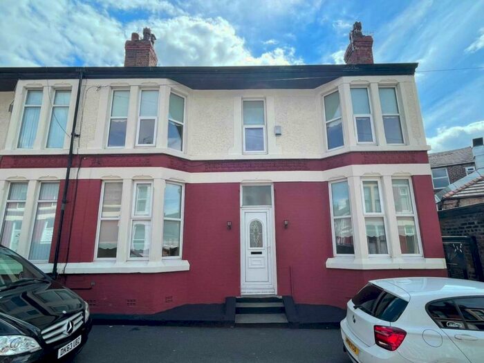 4 Bedroom End Of Terrace House To Rent In Kenyon Road, Mossley Hill, L15