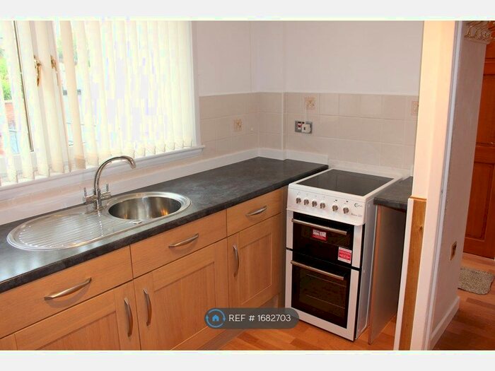 1 Bedroom End Of Terrace House To Rent In Queensway, Earlston, TD4