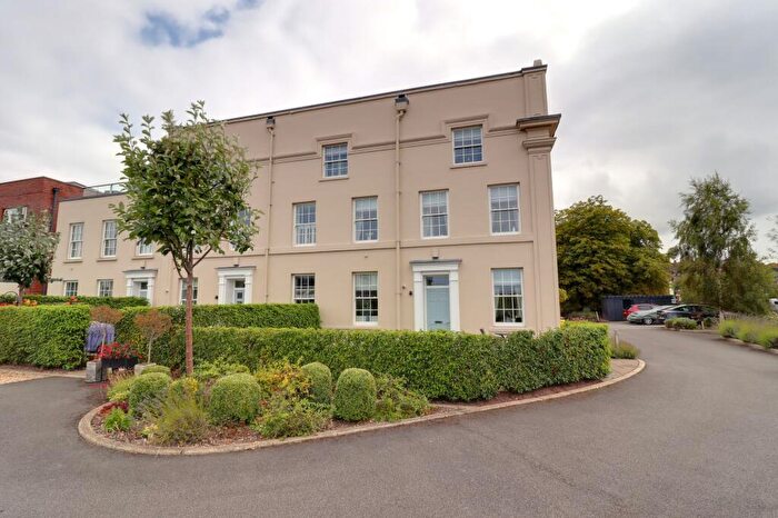 2 Bedroom Mews For Sale In Lichfield Road, Stafford, ST17