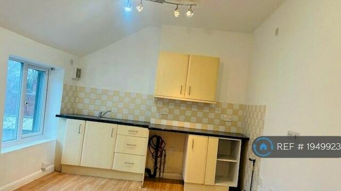1 Bedroom Flat To Rent In Spring Bank West, Hull, HU5