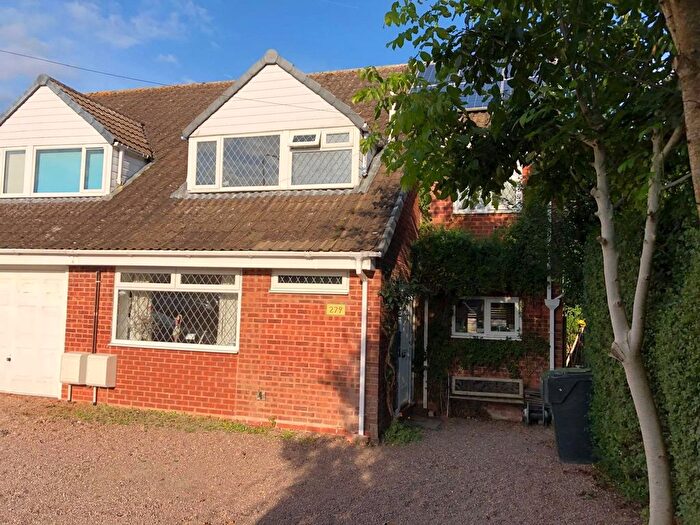 3 Bedroom Semi-Detached House For Sale In Alcester Road, Hollywood, Birmingham, Worcestershire, B47