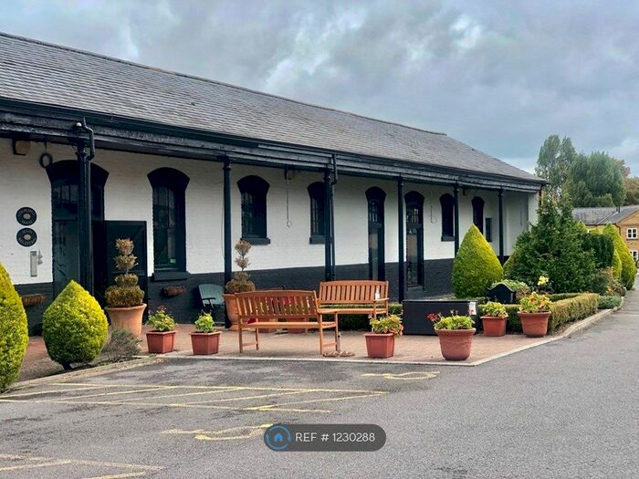 1 Bedroom Flat To Rent In Alexandra Road, Aldershot GU11