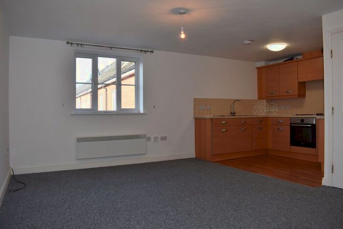 2 Bedroom Flat To Rent In The Pollards, Bourne, PE10