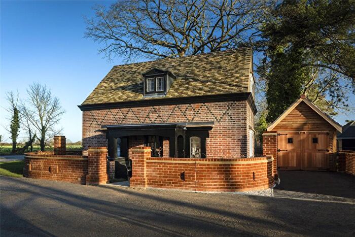 2 Bedroom Detached House For Sale In Houghton Grange, Houghton, St Ives, Cambs, PE28