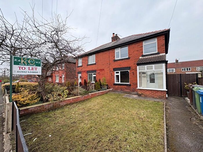 3 Bedroom Semi-Detached House To Rent In Bickershaw Lane, Bickershaw, Wigan, WN2