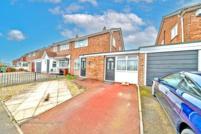 3 Bedroom Semi Detached House For Sale In St. Johns Road, Pelsall, Walsall, WS3