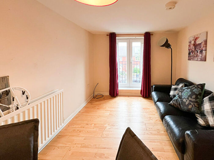 4 Bedroom Town House To Rent In Emerson Square, Horfield, BS7
