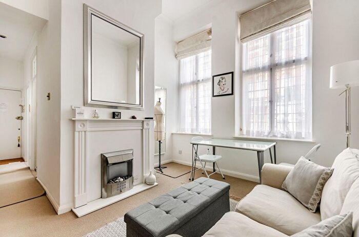 Studio To Rent In Collingham Gardens, South Kensington, London, SW5