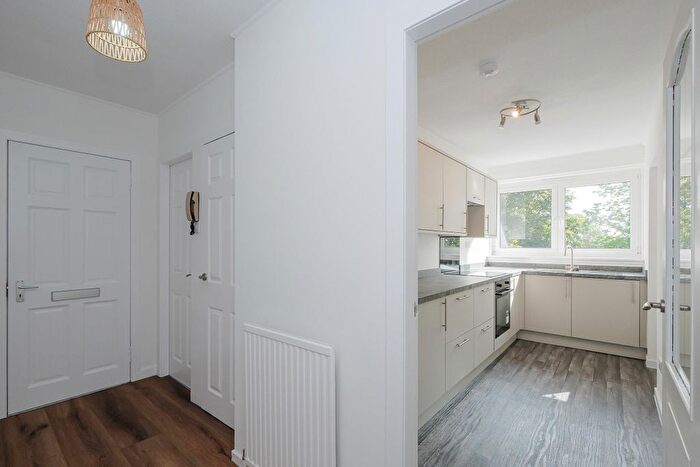 2 Bedroom Flat To Rent In Ash-Hill Drive, Aberdeen, AB16