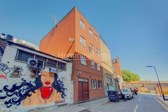 2 Bedroom Apartment To Rent In Nazrul Street, Shoreditch, E2