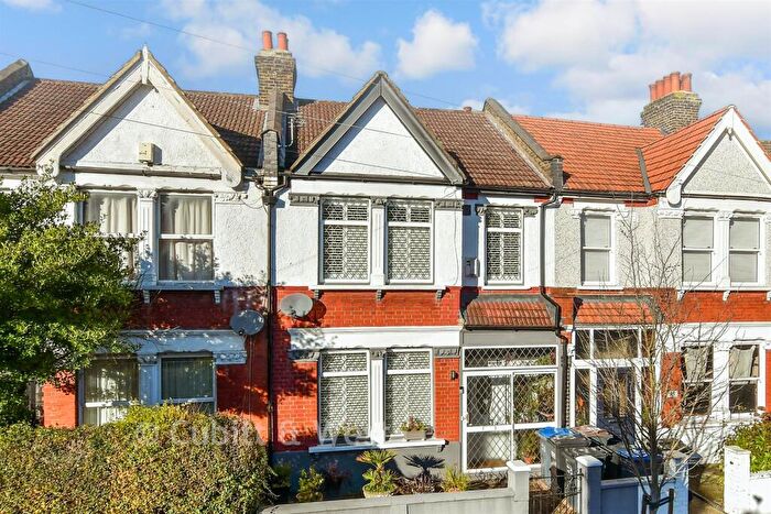 3 Bedroom Terraced House For Sale In Estcourt Road, South Norwood, SE25