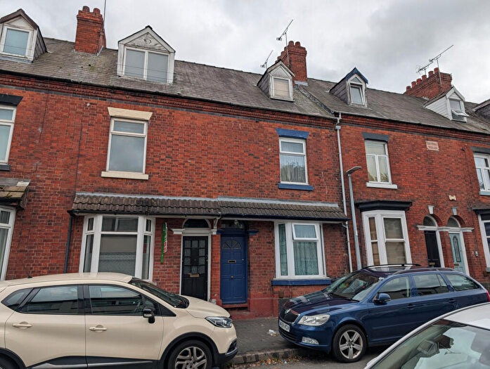 4 Bedroom Terraced House To Rent In Brook St, CW2