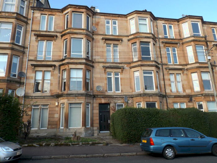 2 Bedroom Flat To Rent In Finlay Drive, Dennistoun, G31