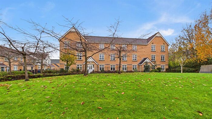 2 Bedroom Flat To Rent In Wearhead Drive, Eden Vale, Sunderland, SR4