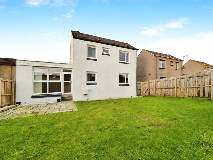 3 Bedroom Semi-Detached House To Rent In West Park Avenue, Leslie, Fife, KY6