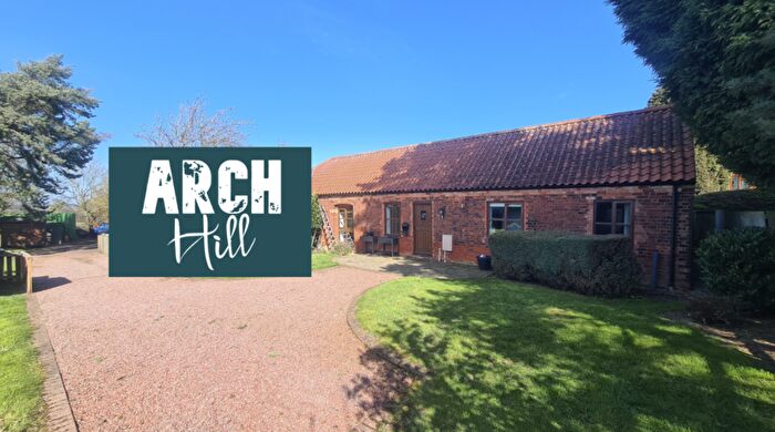 3 Bedroom Barn Conversion To Rent In Arch Hill, Arnold, Nottingham, NG5