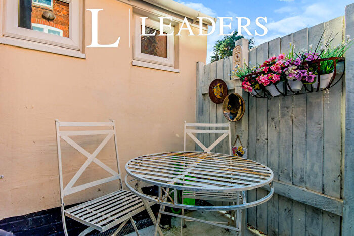 2 Bedroom End Of Terrace House To Rent In Victoria Road, Sutton-On-Sea, LN12