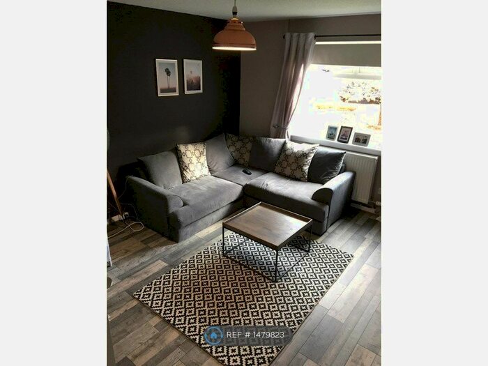 2 Bedroom End Of Terrace House To Rent In Gilmerton Place, Edinburgh, EH17