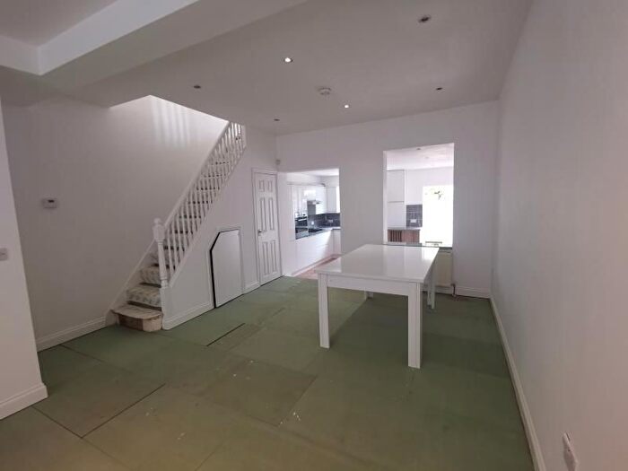 3 Bedroom Property To Rent In Huxley Road, Edmonton, N18