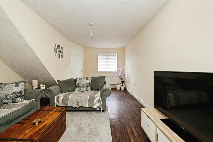 2 Bedroom Semi Detached House For Sale In Lornas Field, Hampton Hargate, Peterborough, PE7