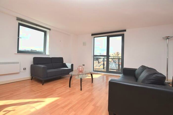 2 Bedroom Apartment To Rent In West One Tower, Cavendish Street, S3