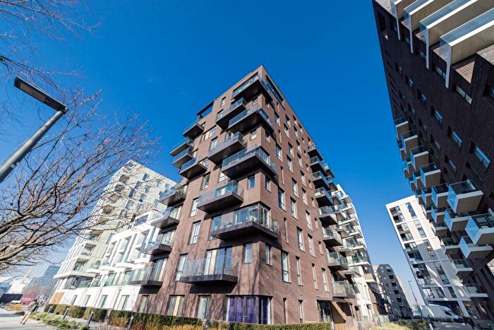 1 Bedroom Flat To Rent In Reminder Lane, London, SE10