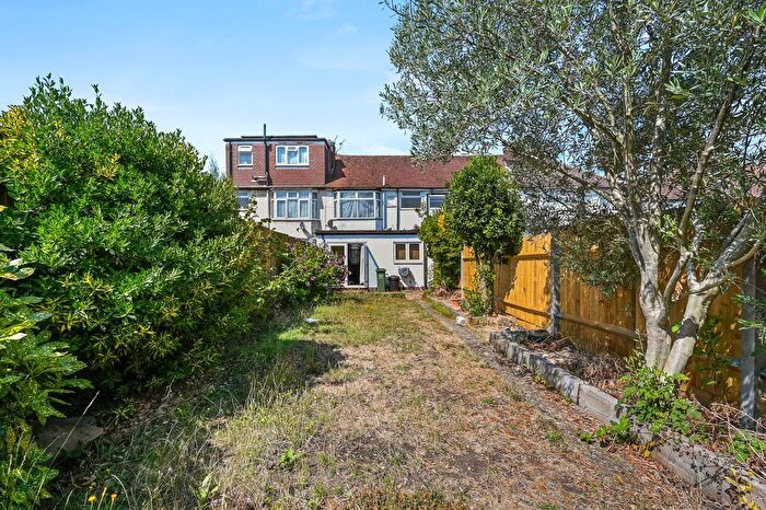 3 Bedroom Terraced House For Sale In Henley Avenue, Cheam, SM3