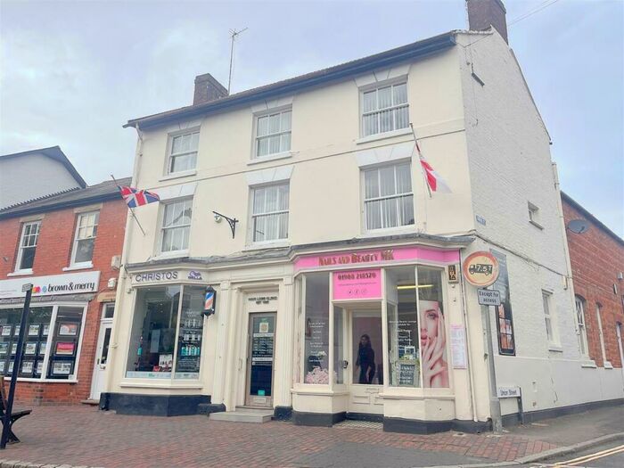 5 Bedroom Duplex To Rent In High Street, Newport Pagnell, MK16