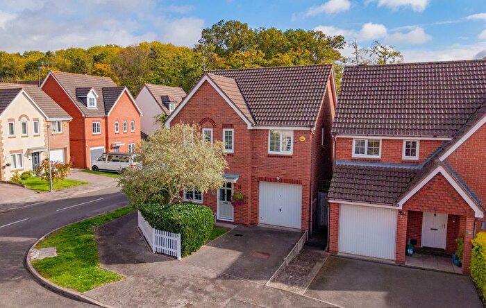 4 Bedroom Detached House For Sale In Admington Drive, Hatton Park, Warwick, CV35