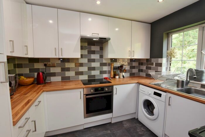 1 Bedroom Maisonette To Rent In Ravenscroft, Watford, WD25