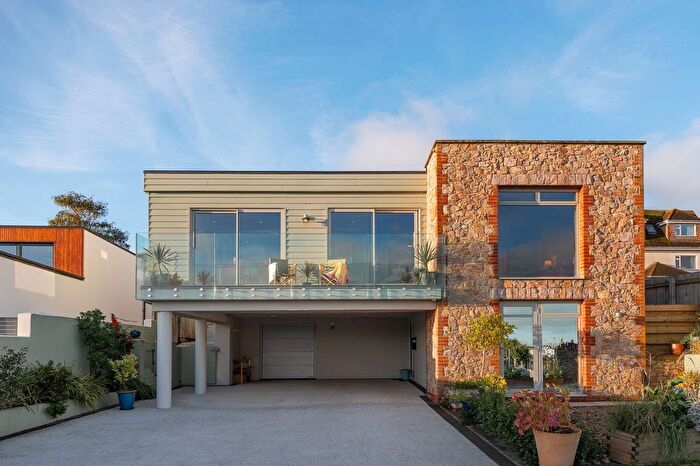 3 Bedroom Detached House For Sale In The Lookout, Parkham Lane, Brixham, TQ5