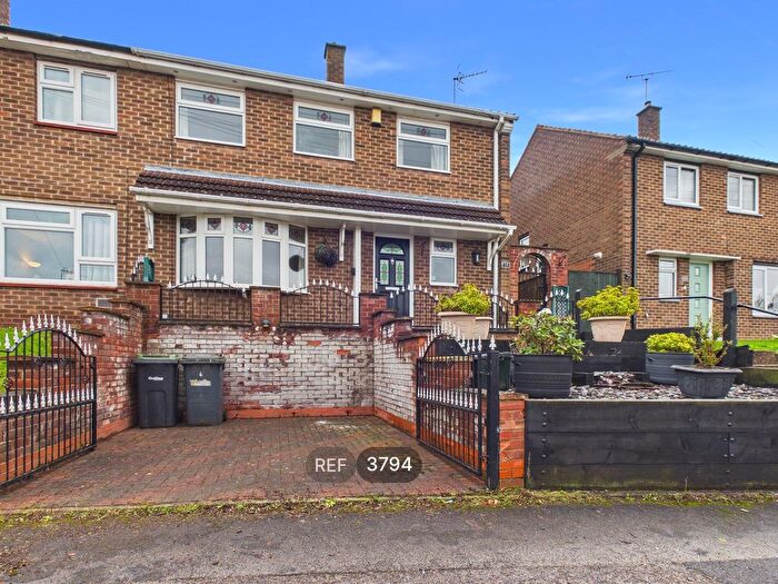 3 Bedroom Property To Rent In Albion Rise, Arnold, Nottingham, NG5