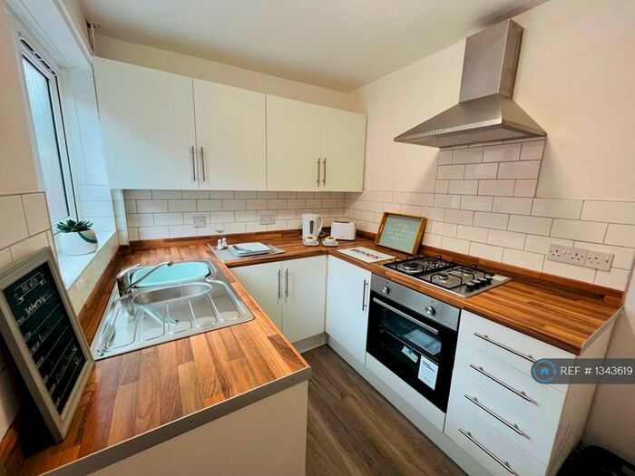 3 Bedroom End Of Terrace House To Rent In Goodall Street, Liverpool, L4