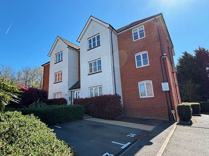 2 Bedroom Flat To Rent In The Links, Herne Bay, Kent, CT6