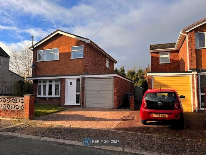 3 Bedroom Detached House To Rent In New Road, Wrockwardine Wood, Telford, TF2