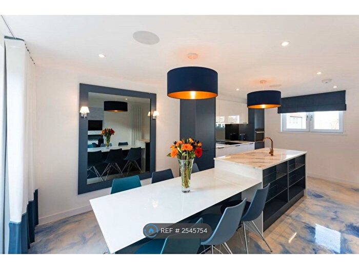 3 Bedroom Semi-Detached House To Rent In Shore Road, South Queensferry, EH30