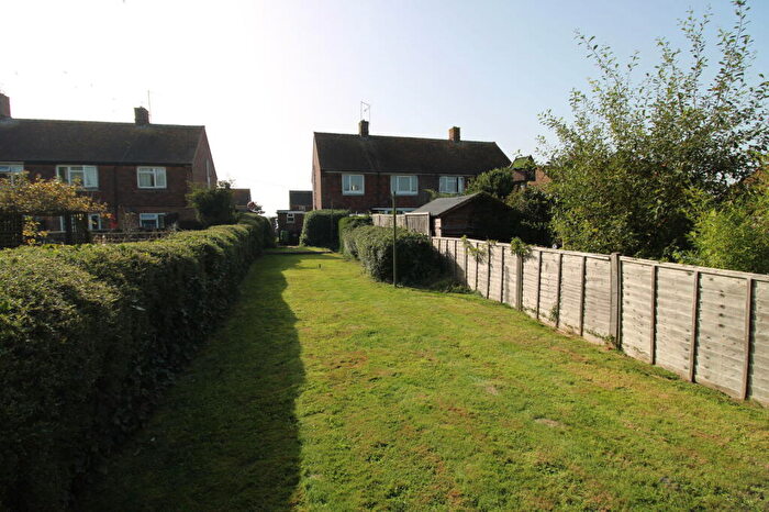 1 Bedroom Town House To Rent In Hobney Rise, BN24