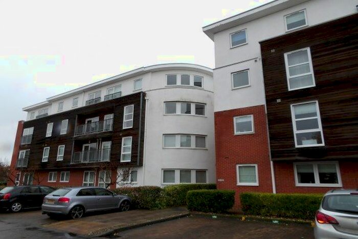2 Bedroom Flat To Rent In Romana Square, Altrincham, WA14